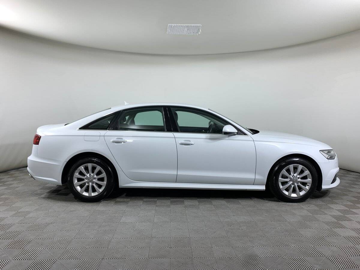 Audi A6 2017 года с пробегом. Фото: #3