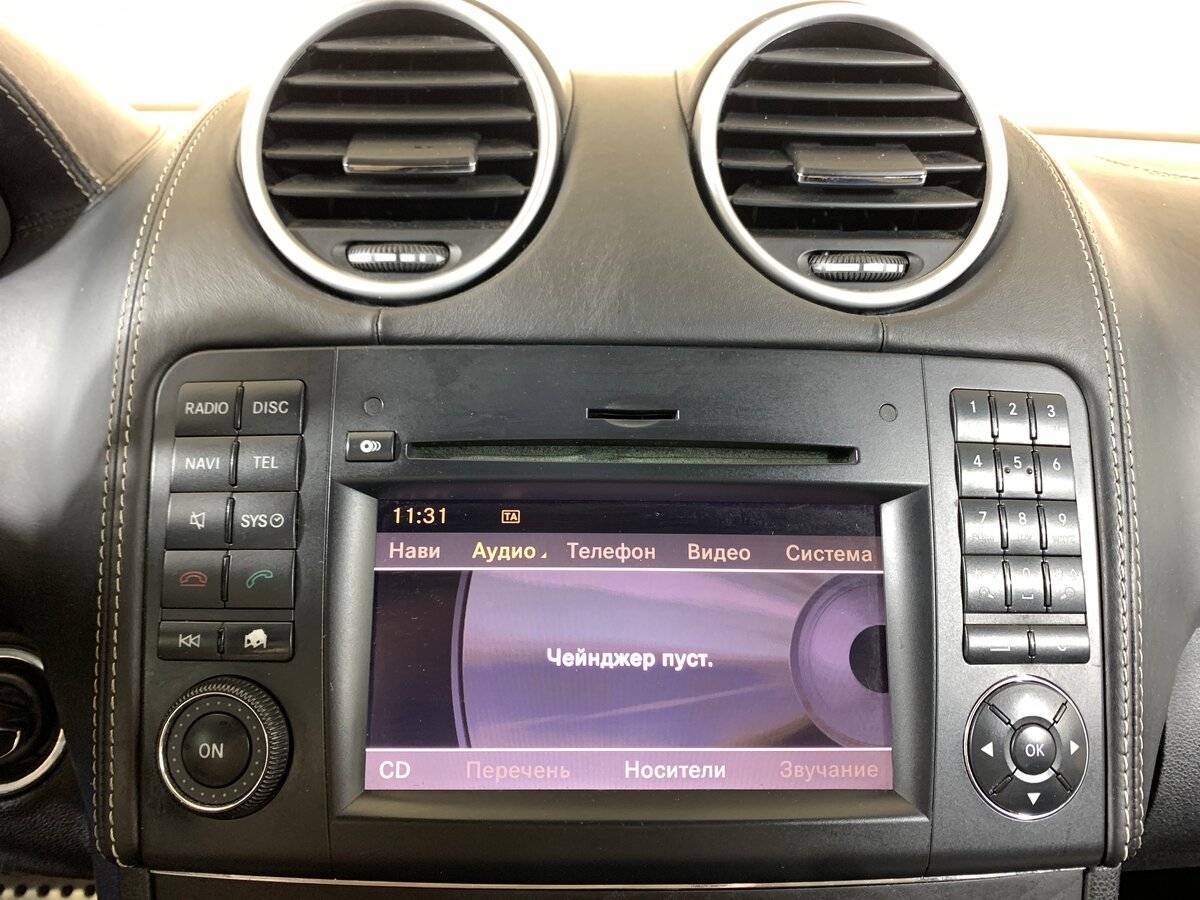 Mercedes-Benz GL-Класс 2011 года с пробегом. Фото: #14