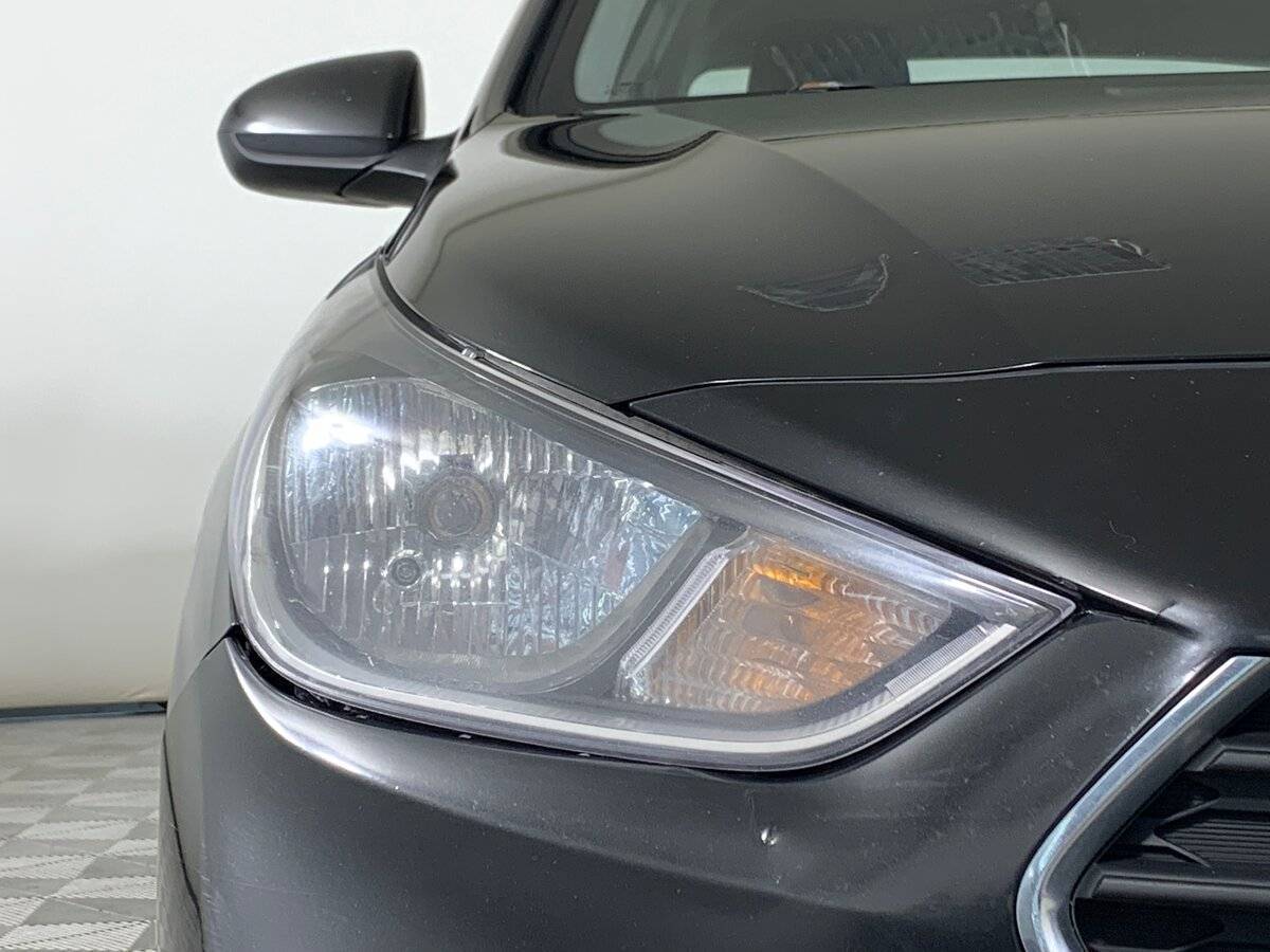 Б/У Хендай Солярис 2017 года. Фото: #9