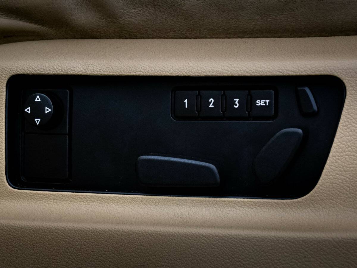 Volkswagen Touareg 2009 года с пробегом. Фото: #17