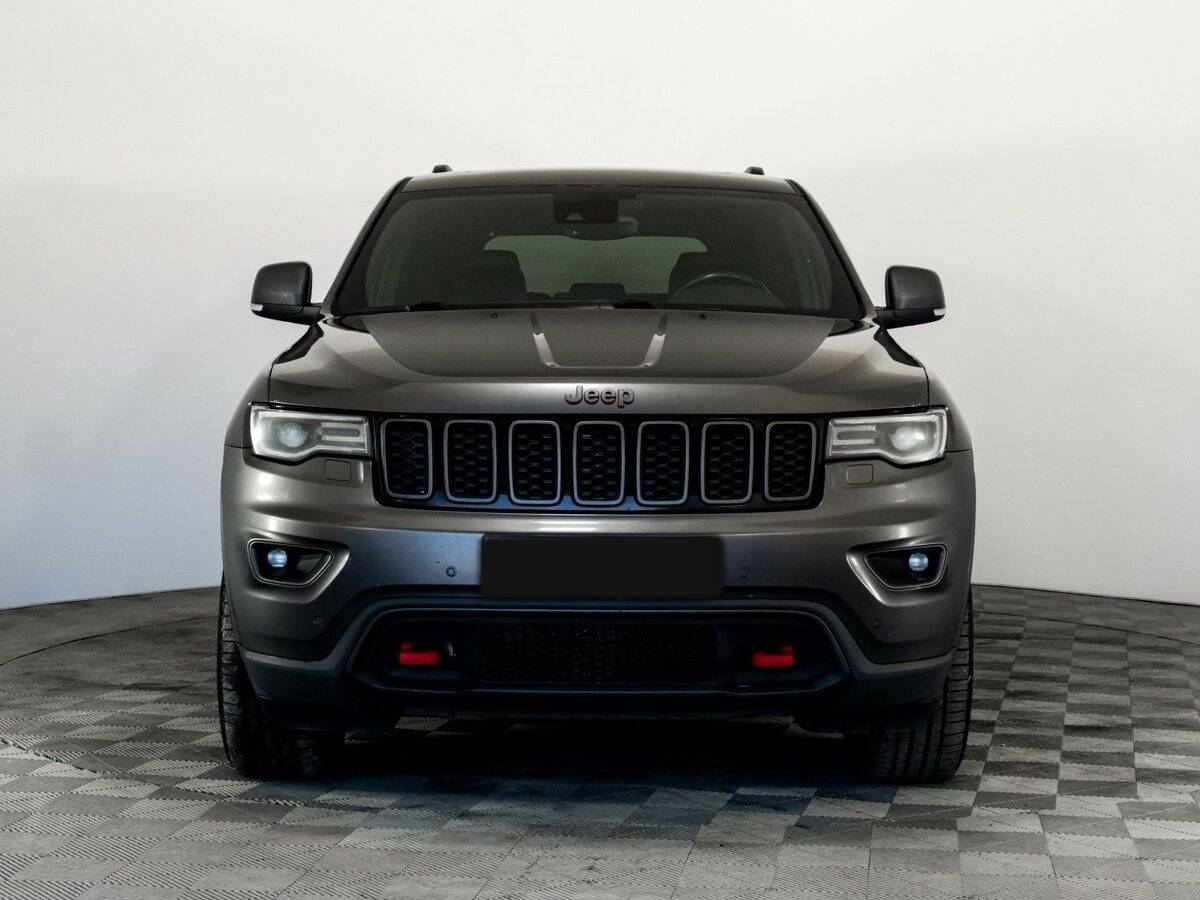 Jeep Grand Cherokee 2018 года с пробегом. Фото: #1