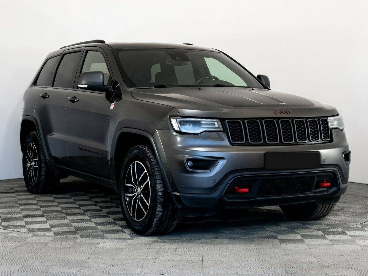 Jeep Grand Cherokee 2018 года с пробегом. Фото: #2