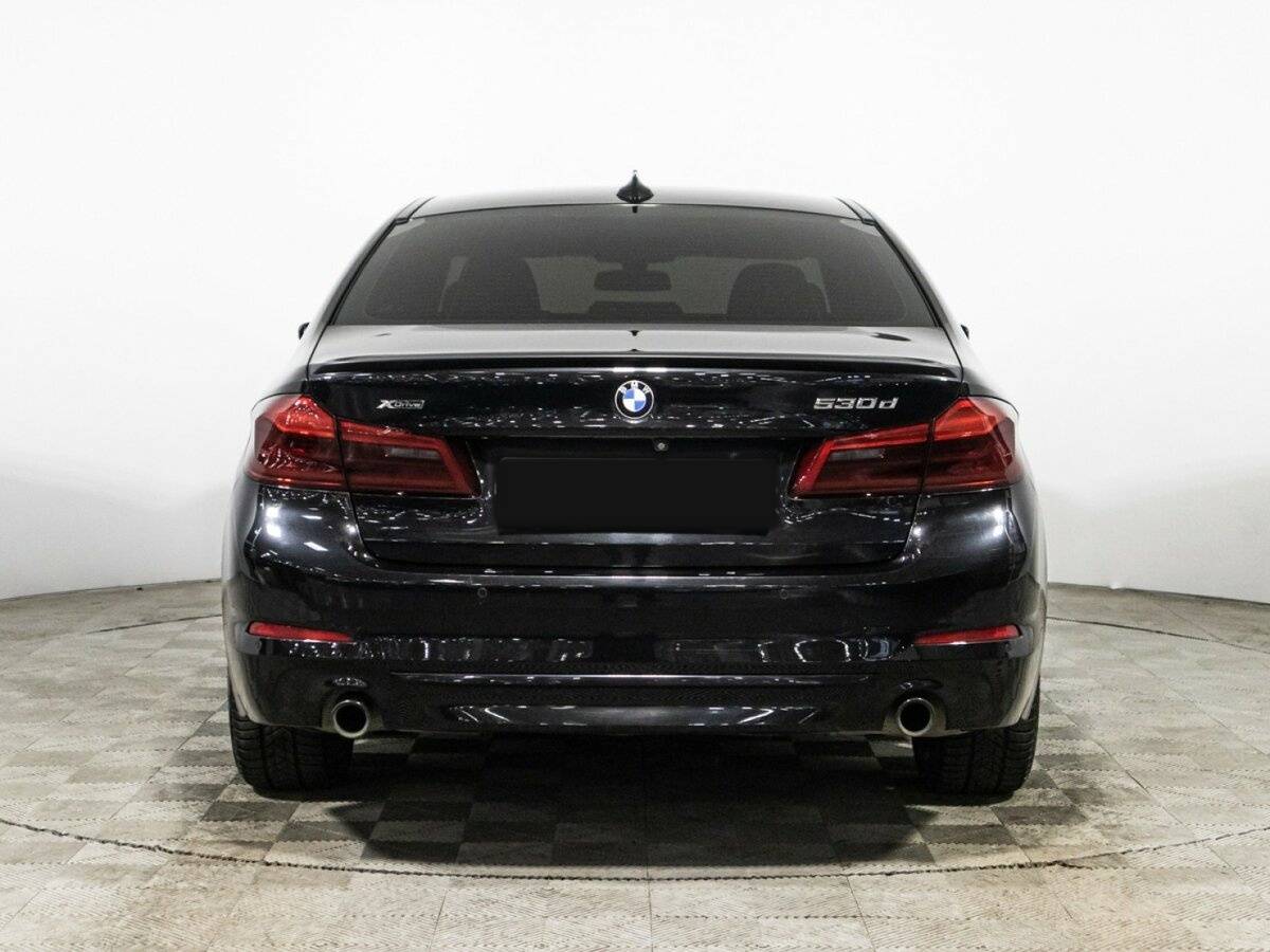 BMW 5 серии 2017 года с пробегом. Фото: #5