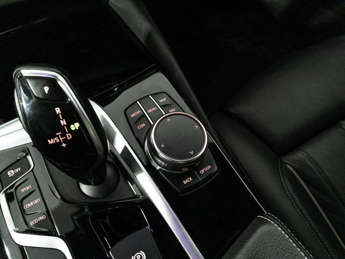 BMW 5 серии 2017 года с пробегом. Фото: #22