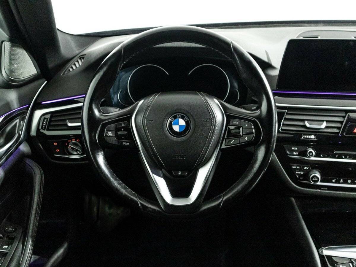 BMW 5 серии 2017 года с пробегом. Фото: #23