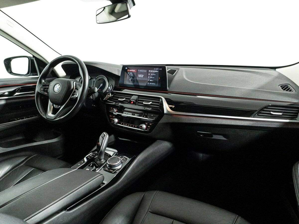 BMW 6 серии 2018 года с пробегом. Фото: #8