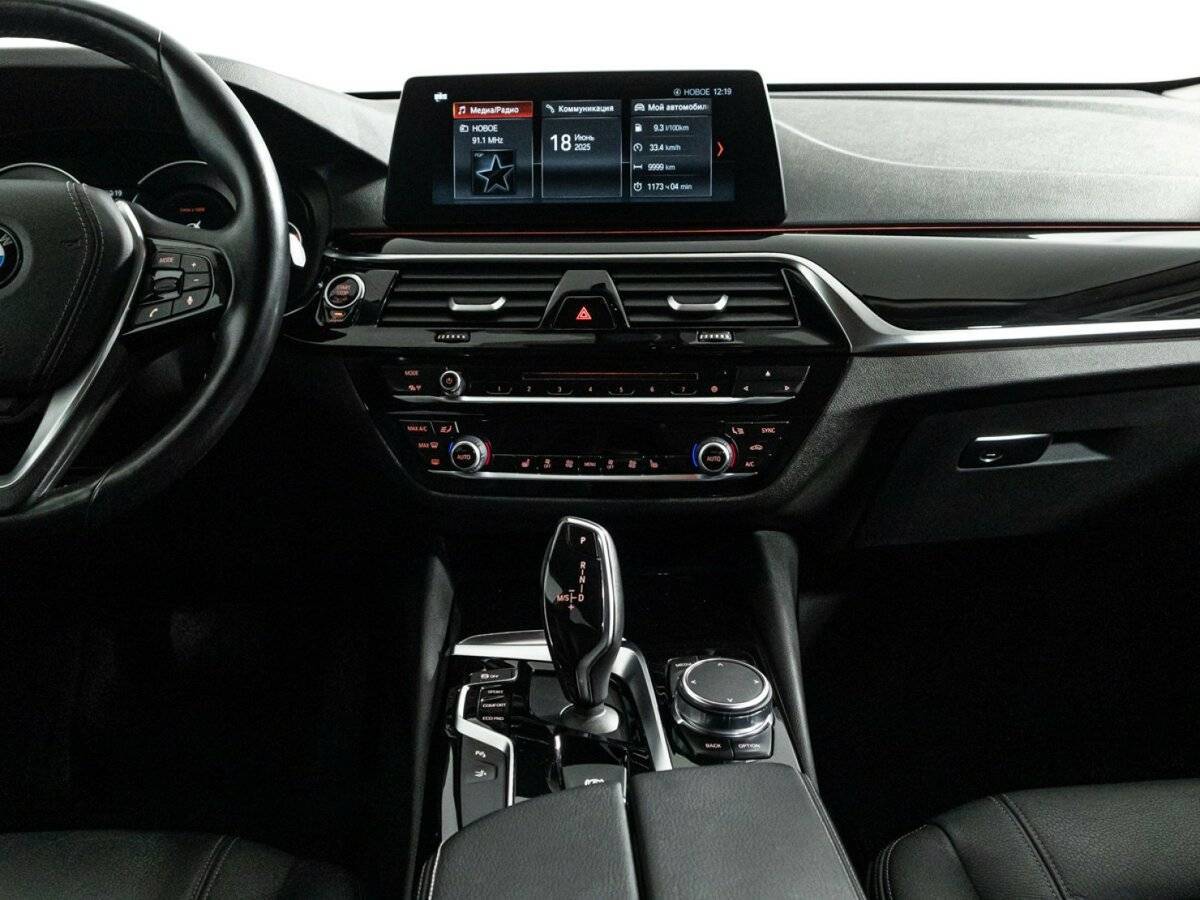 BMW 6 серии 2018 года с пробегом. Фото: #13