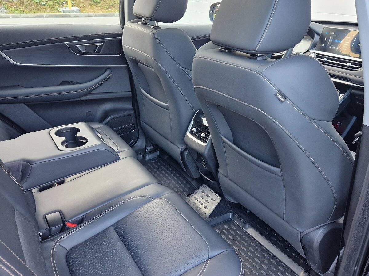 Chery Tiggo 8 2023 года с пробегом. Фото: #17