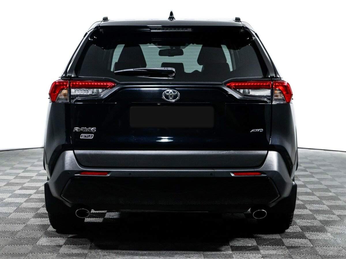 Toyota RAV4 2021 года с пробегом. Фото: #5