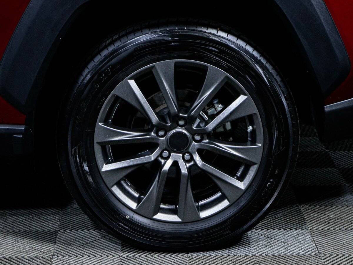 Toyota RAV4 2024 года с пробегом. Фото: #14