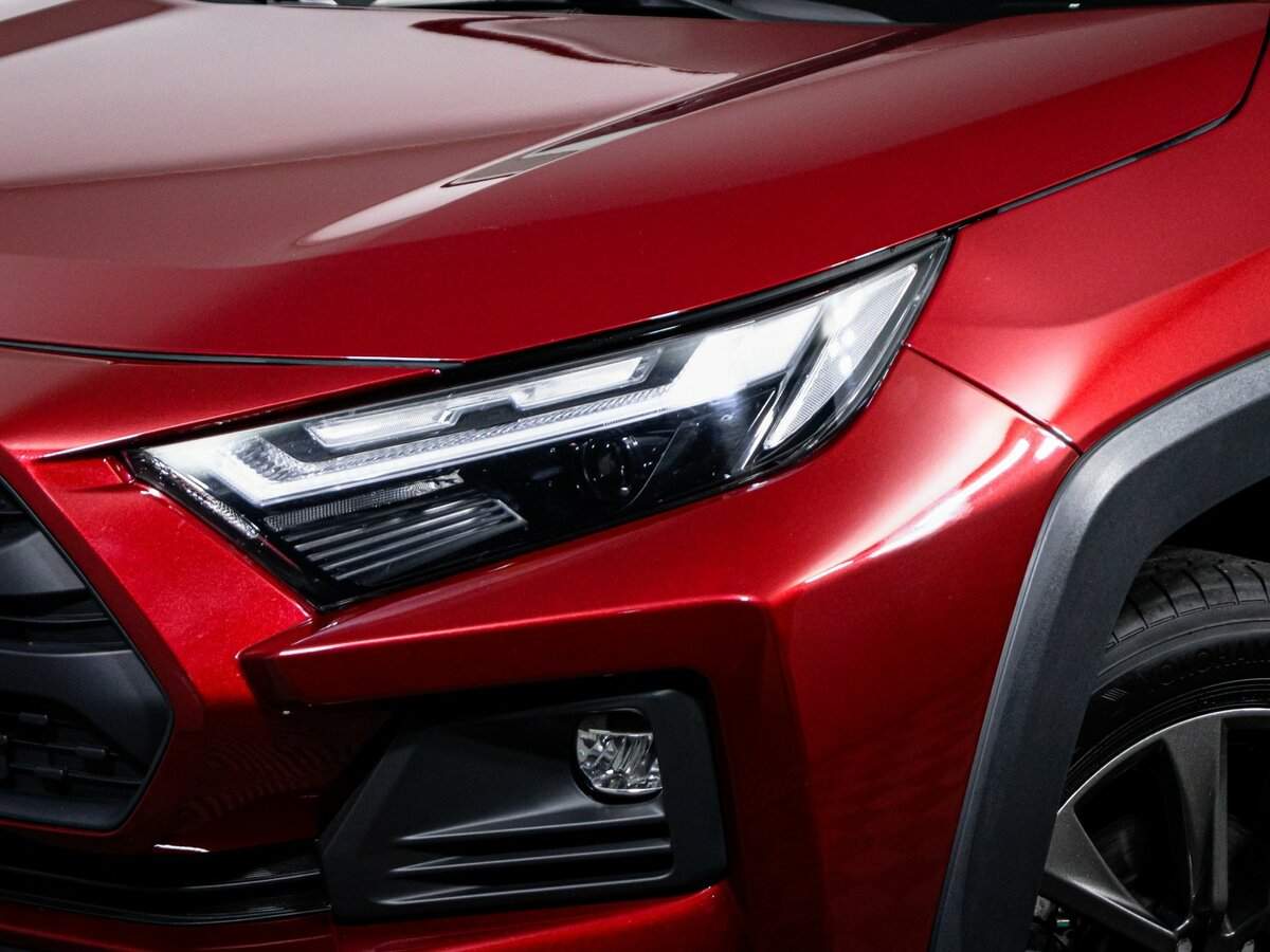 Toyota RAV4 2024 года с пробегом. Фото: #15