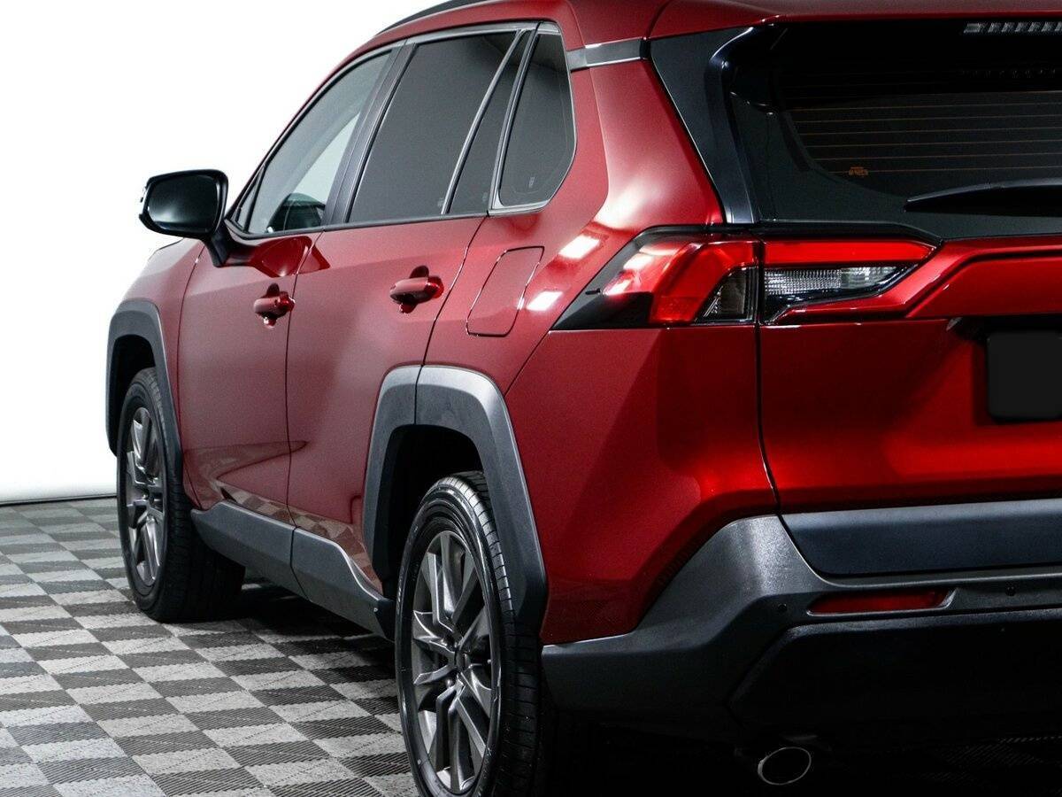 Toyota RAV4 2024 года с пробегом. Фото: #19