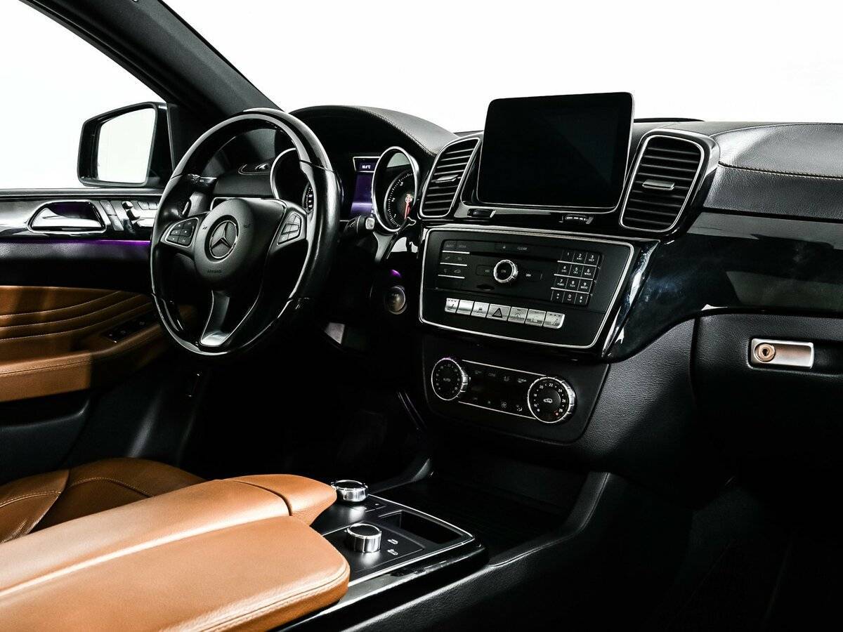 Mercedes-Benz GLE Coupe 2017 года с пробегом. Фото: #8