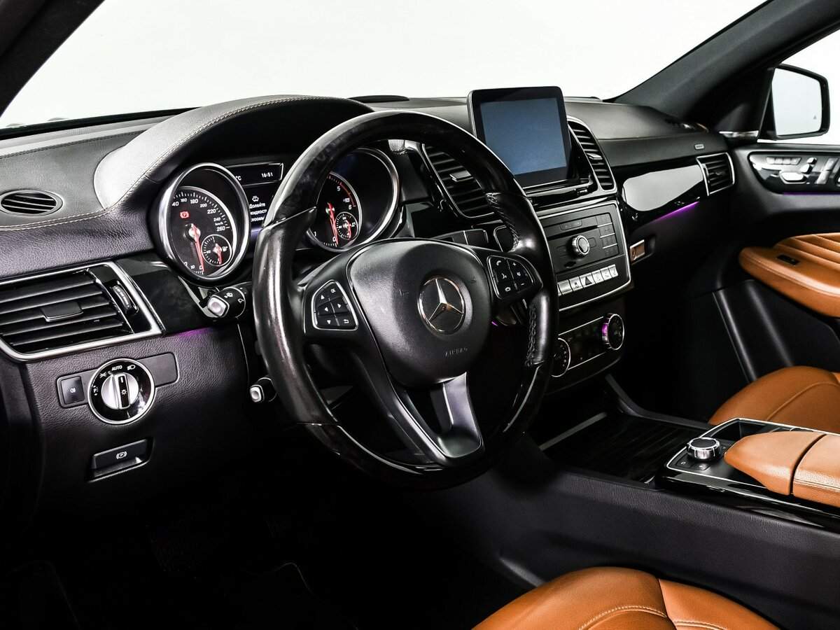 Mercedes-Benz GLE Coupe 2017 года с пробегом. Фото: #11