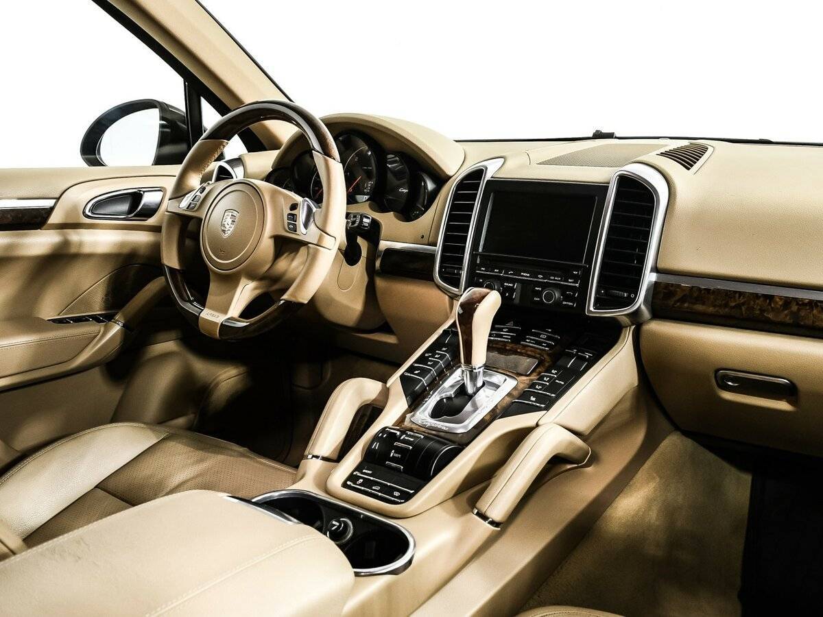 Porsche Cayenne 2010 года с пробегом. Фото: #8