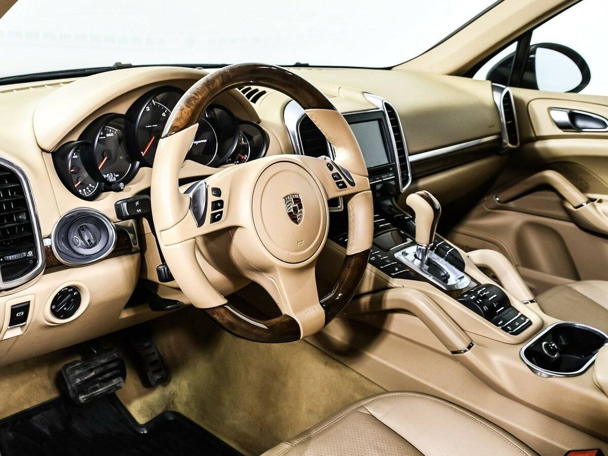 Porsche Cayenne 2010 года с пробегом. Фото: #11