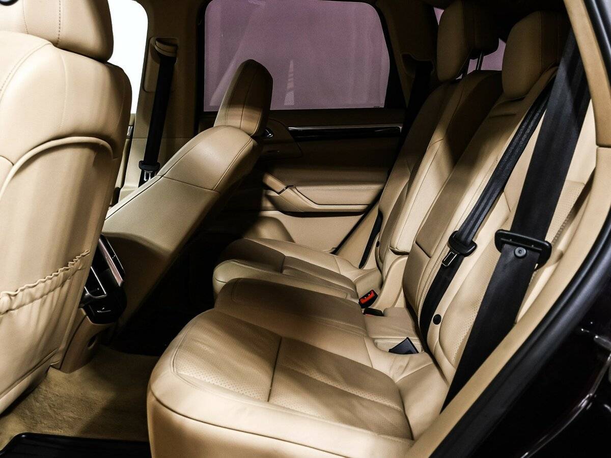 Porsche Cayenne 2010 года с пробегом. Фото: #12