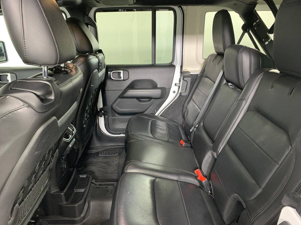Jeep Wrangler 2019 года с пробегом. Фото: #18