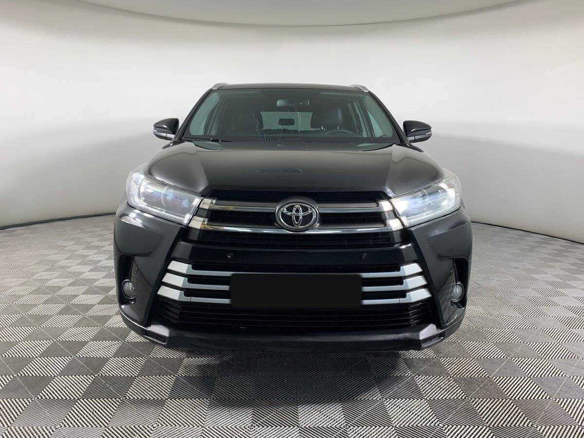 Toyota Highlander 2019 года с пробегом. Фото: #1