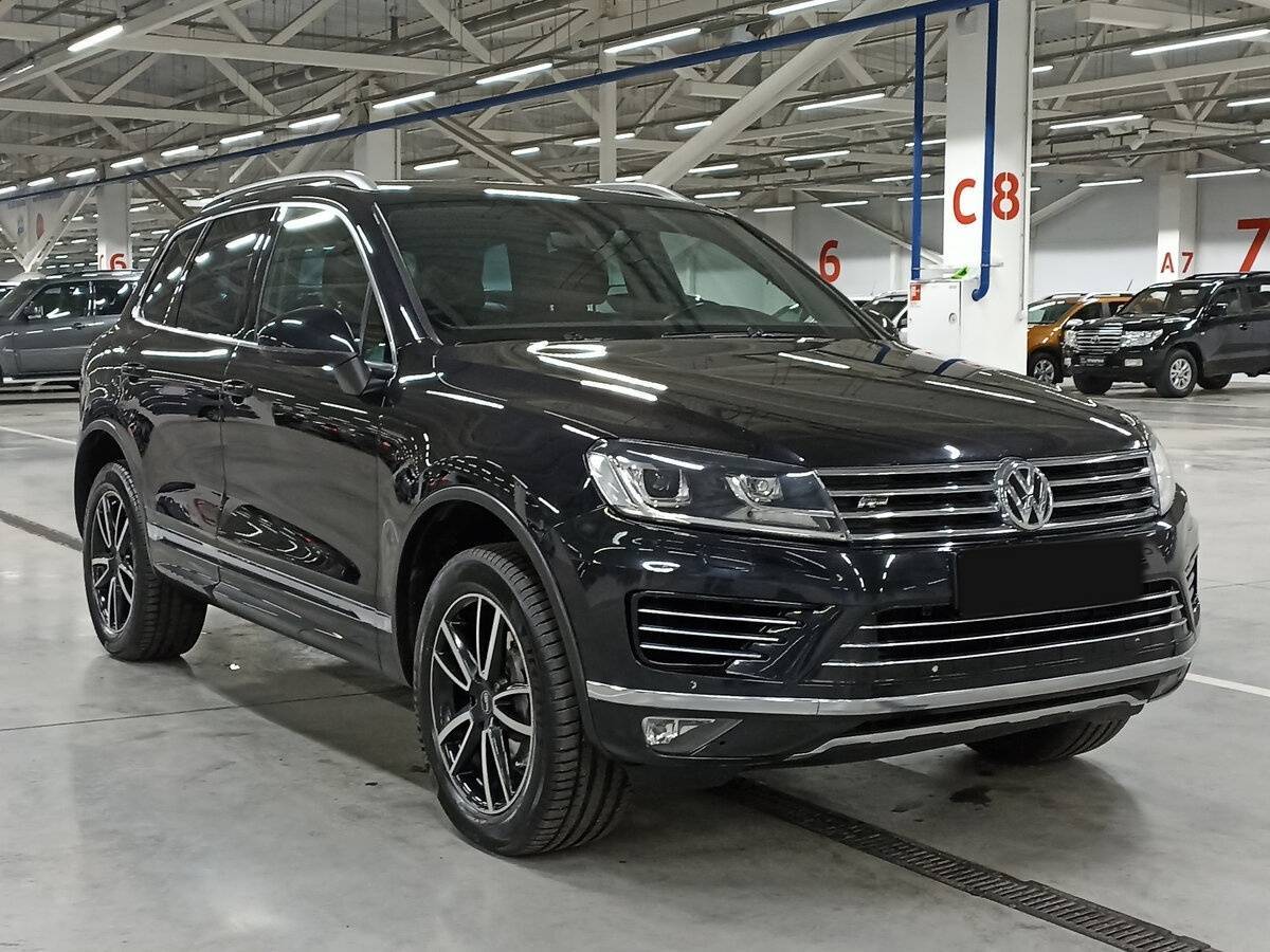 Volkswagen Touareg 2016 года с пробегом. Фото: #2