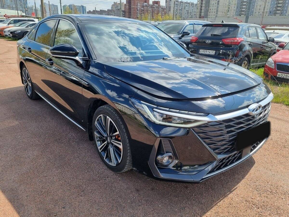 Chery Arrizo 8 2023 года с пробегом. Фото: #1