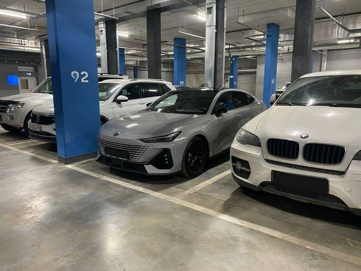 Changan UNI-V 2023 года с пробегом. Фото: #8