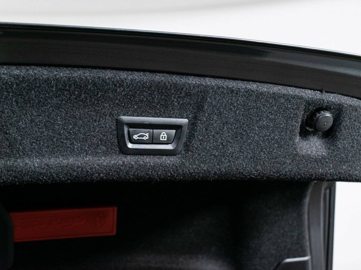 BMW 3 серии 2021 года с пробегом. Фото: #9