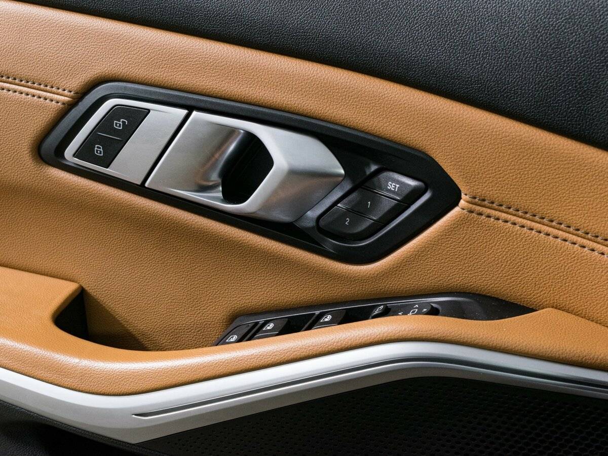 BMW 3 серии 2021 года с пробегом. Фото: #17