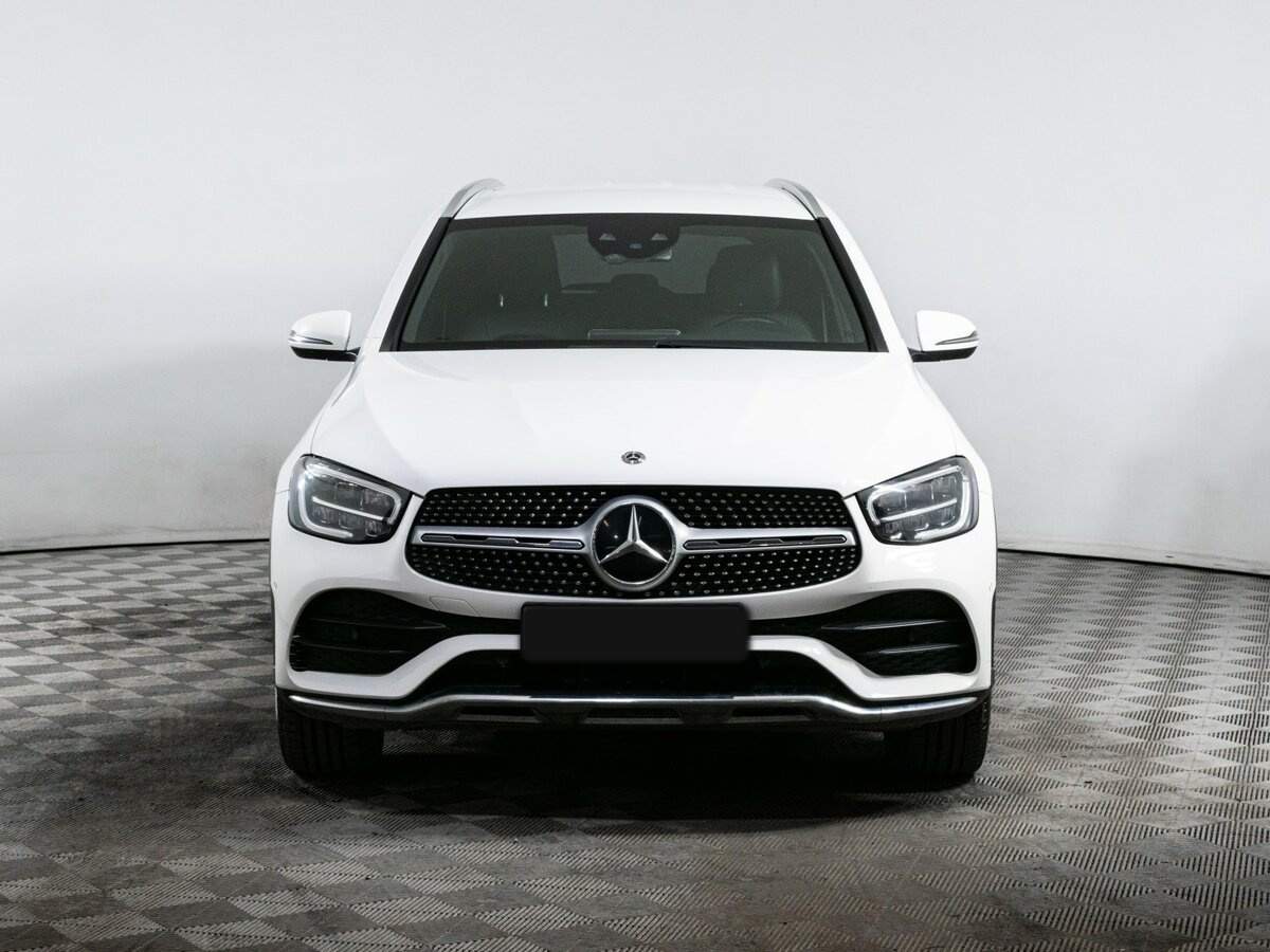 Mercedes-Benz GLC 2020 года с пробегом. Фото: #1