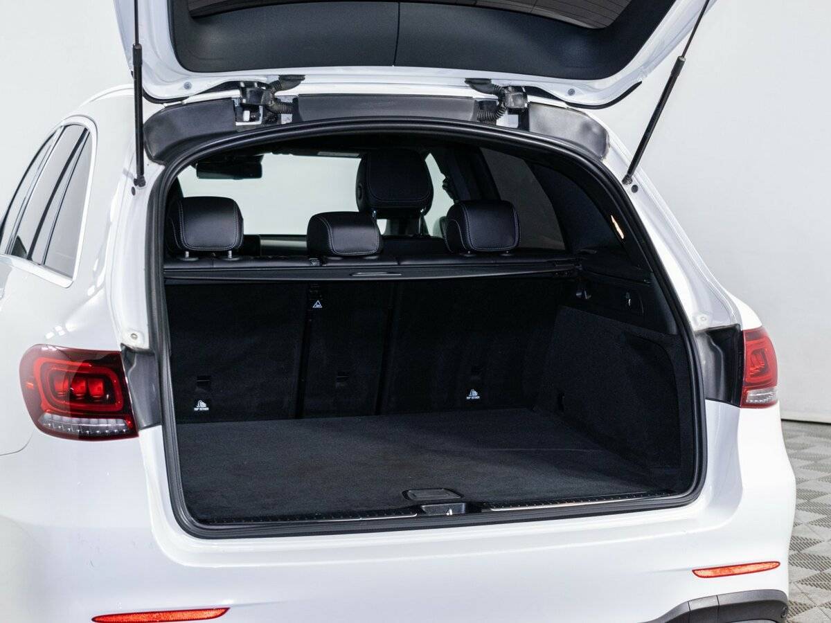 Mercedes-Benz GLC 2020 года с пробегом. Фото: #8