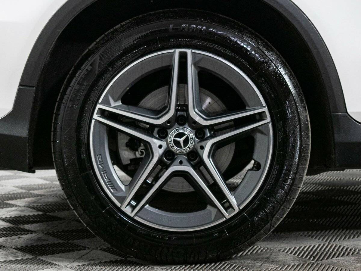 Mercedes-Benz GLC 2020 года с пробегом. Фото: #19