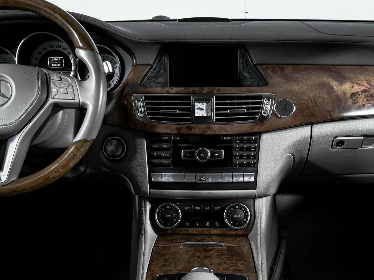 Mercedes-Benz CLS 2012 года с пробегом. Фото: #12