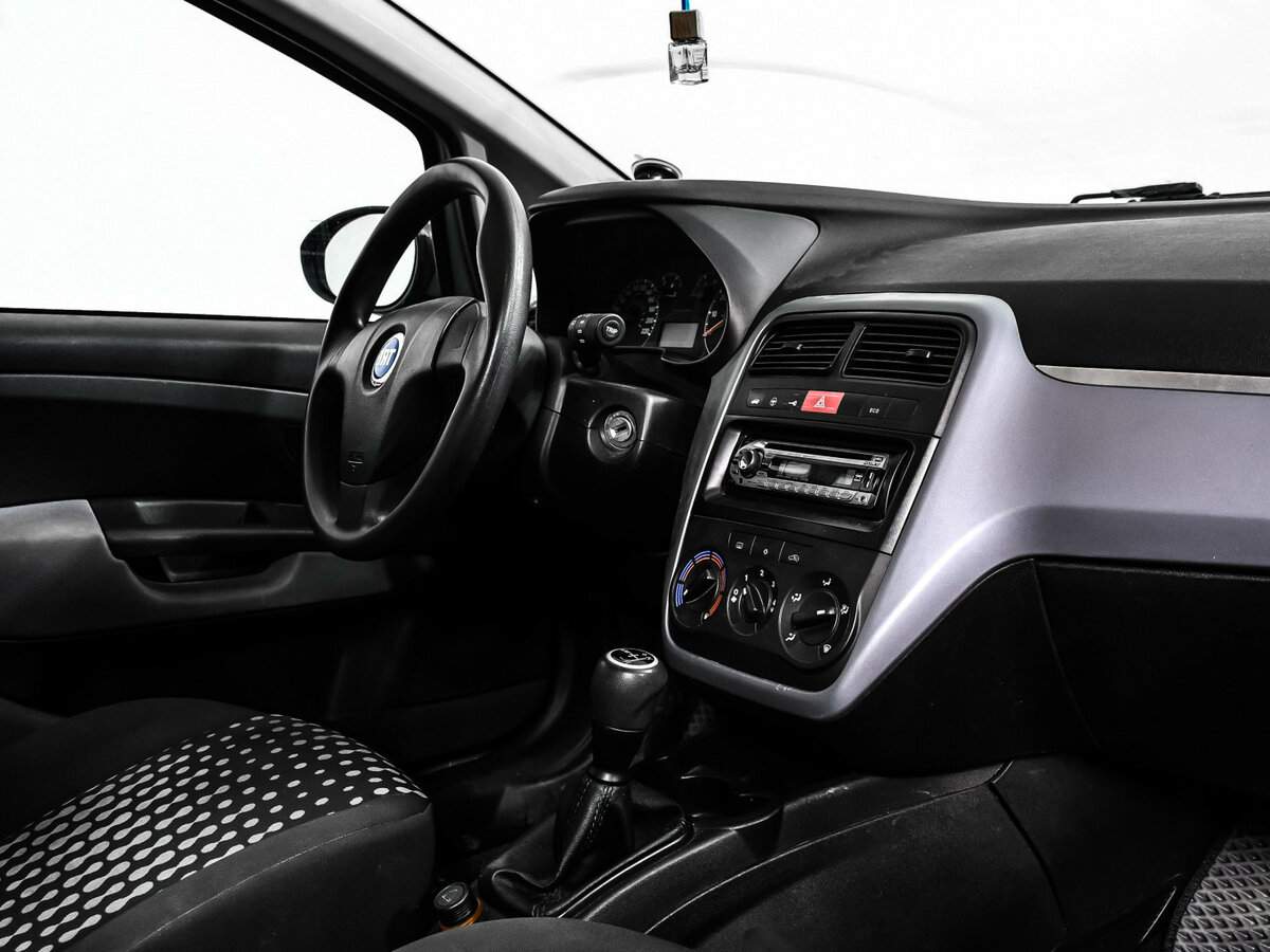 Fiat Punto 2006 года с пробегом. Фото: #8