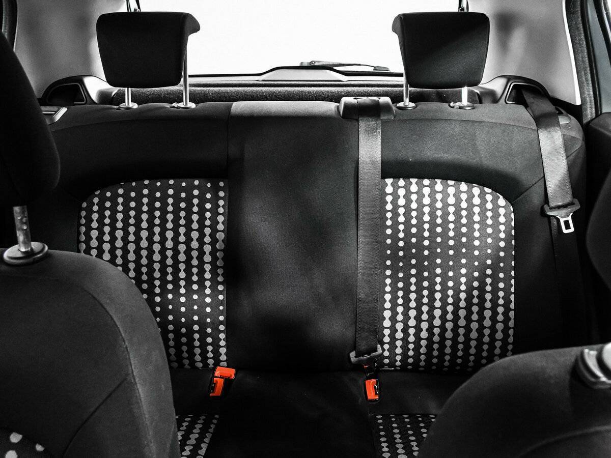 Fiat Punto 2006 года с пробегом. Фото: #12