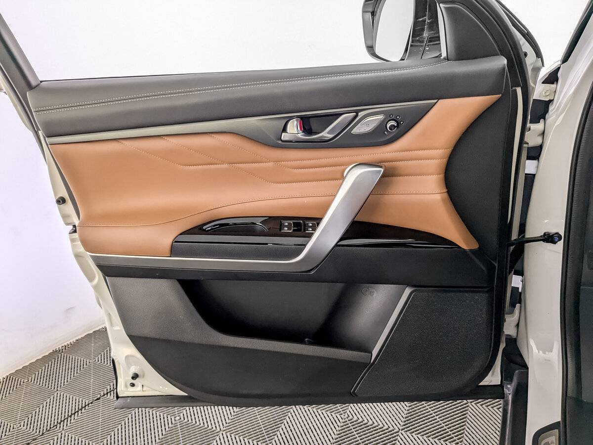 Changan CS95 2023 года с пробегом. Фото: #18