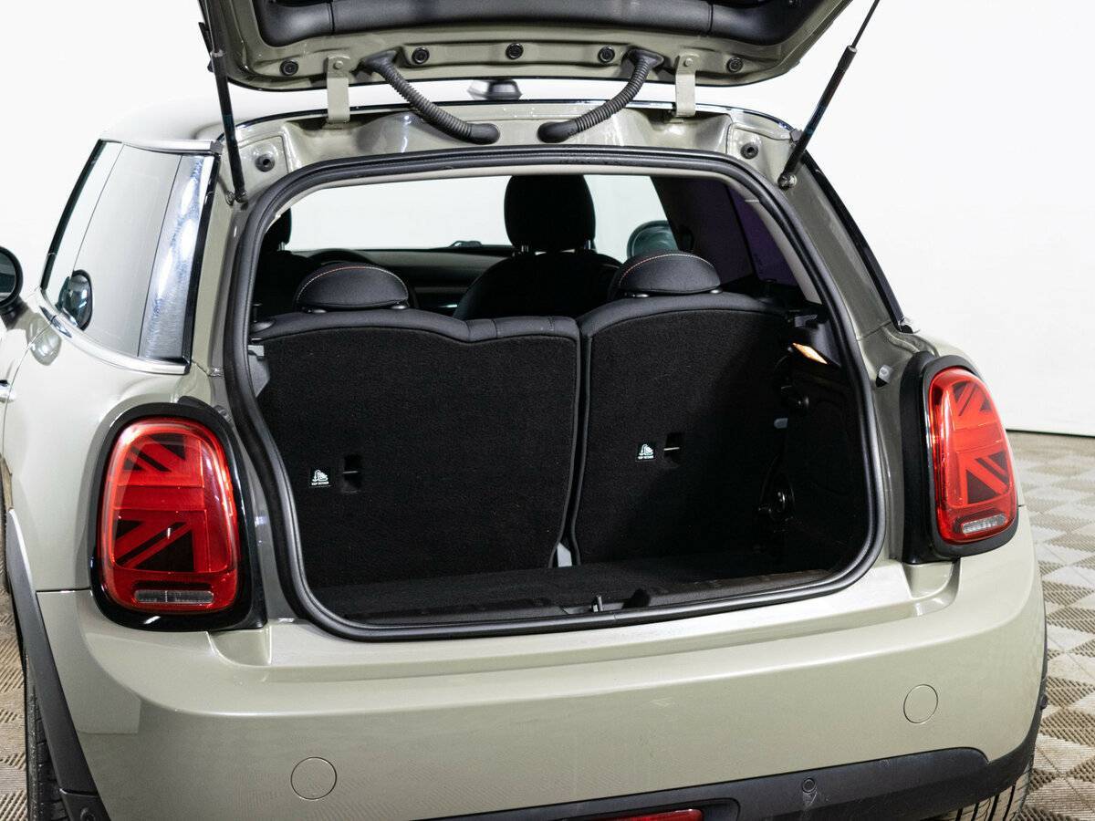 Mini Hatch 2018 года с пробегом. Фото: #8