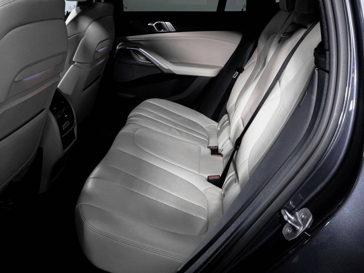 BMW X6 2020 года с пробегом. Фото: #9