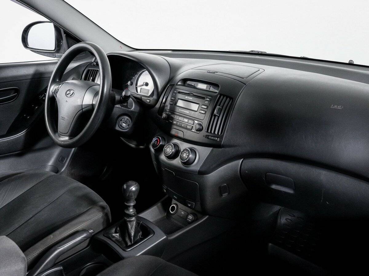 Hyundai Elantra 2008 года с пробегом. Фото: #8