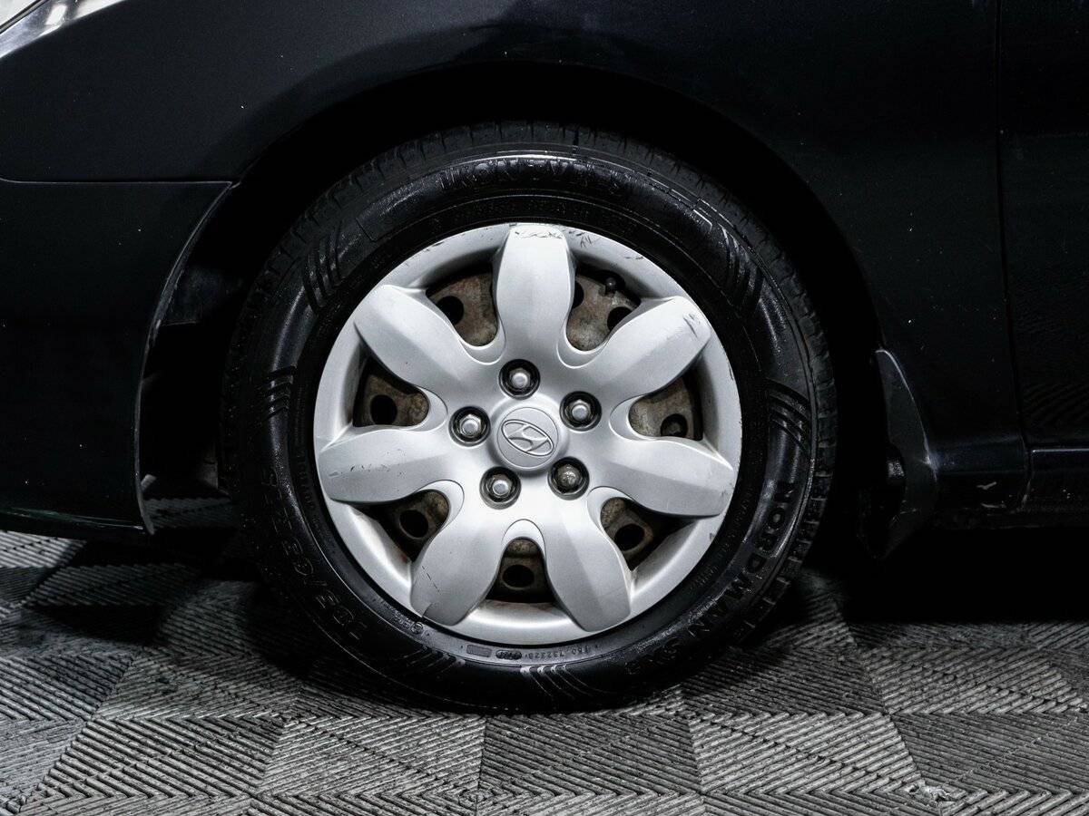 Hyundai Elantra 2008 года с пробегом. Фото: #14