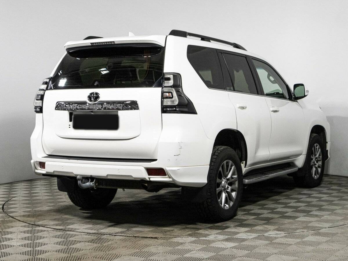 Toyota Land Cruiser Prado 2019 года с пробегом. Фото: #4