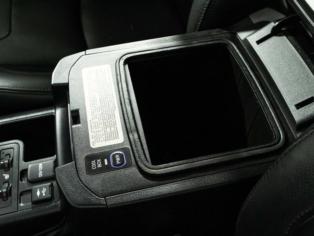 Toyota Land Cruiser Prado 2019 года с пробегом. Фото: #22