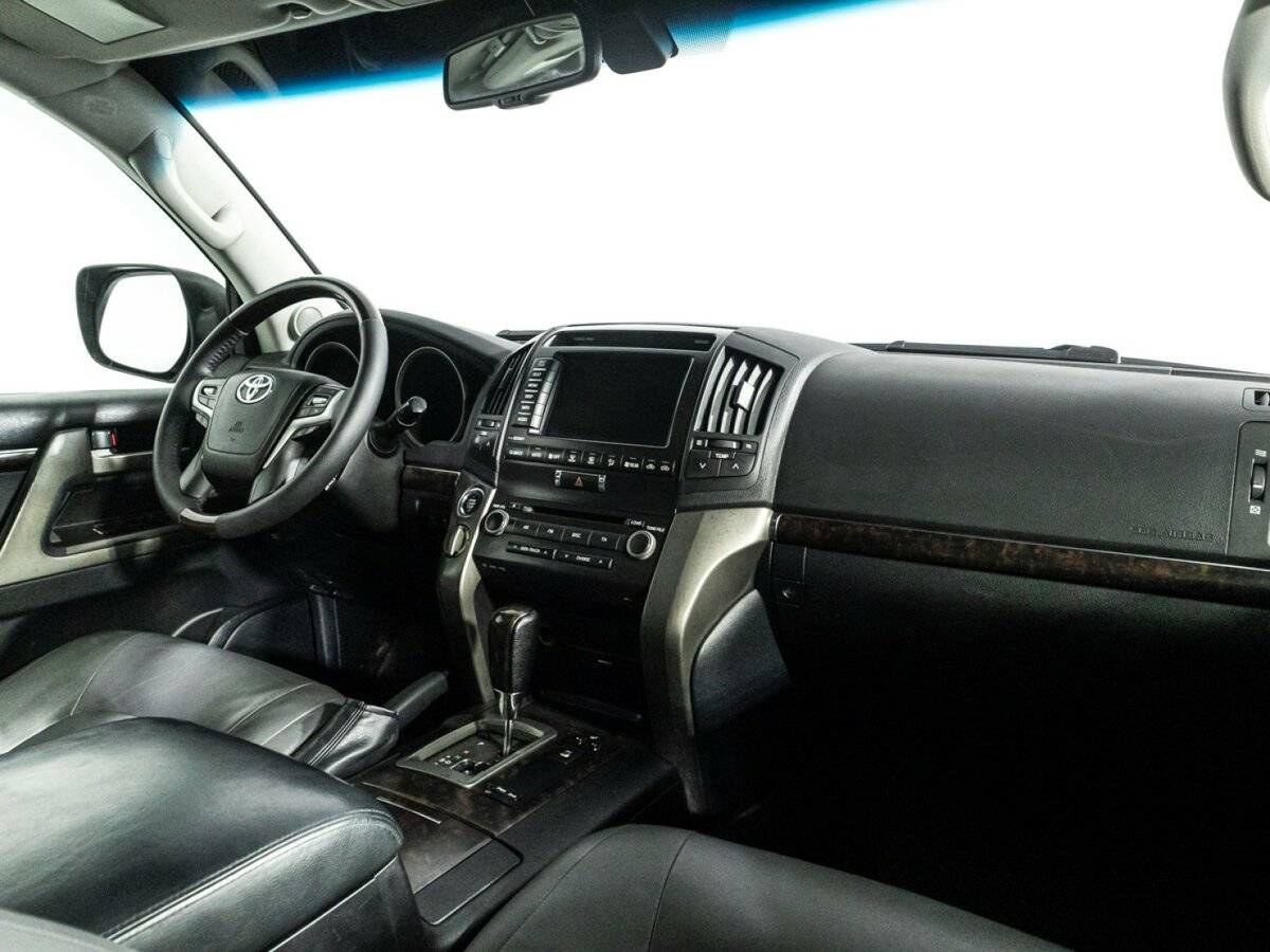 Toyota Land Cruiser 2008 года с пробегом. Фото: #8