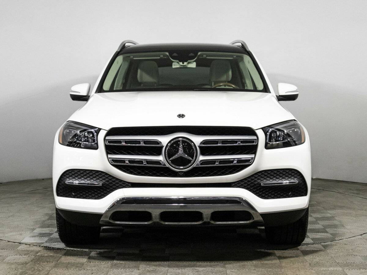 Mercedes-Benz GLS 2020 года с пробегом. Фото: #1