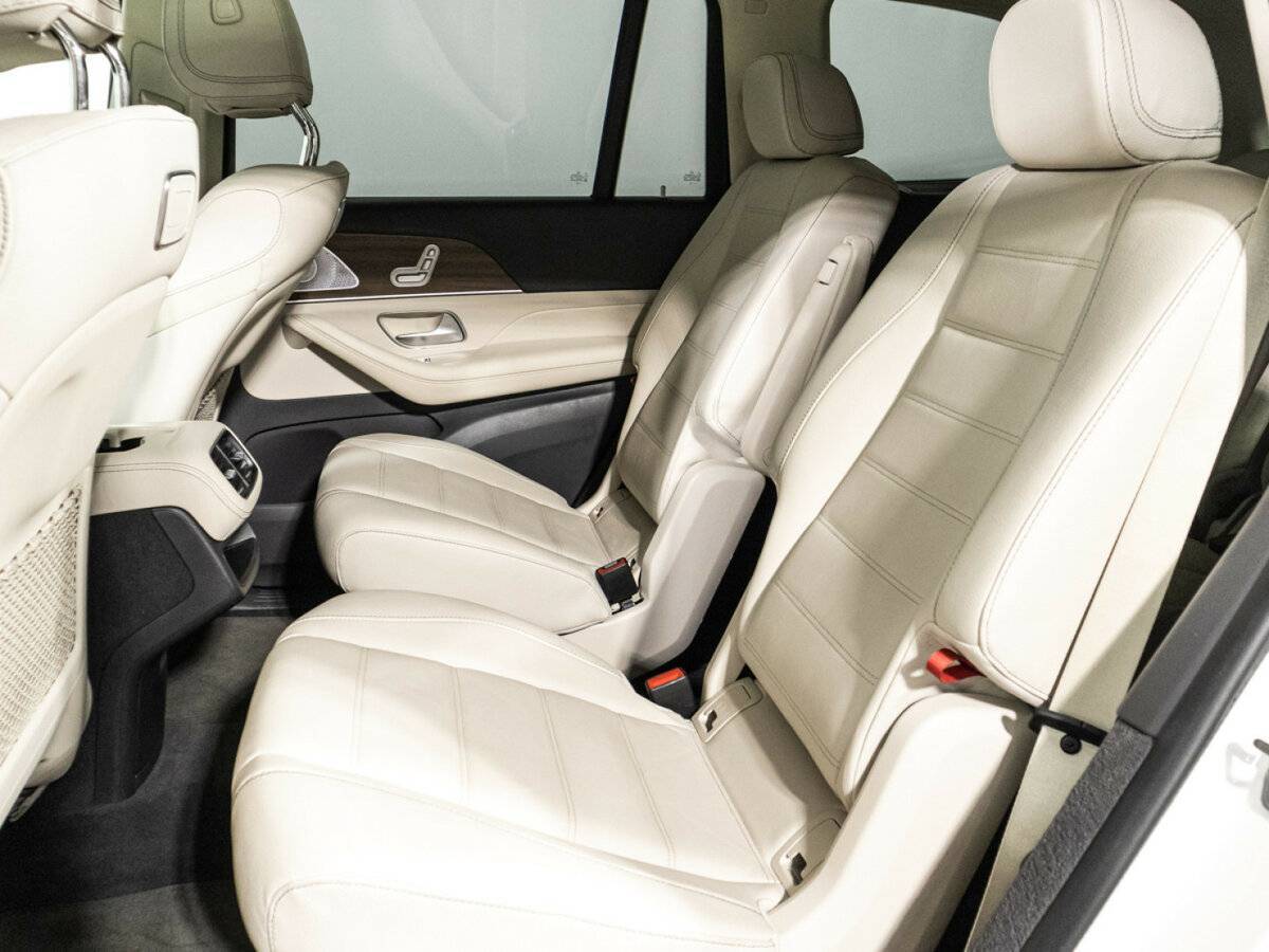 Mercedes-Benz GLS 2020 года с пробегом. Фото: #9