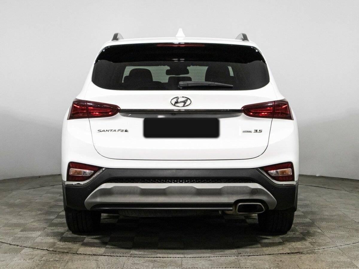Hyundai Santa Fe 2019 года с пробегом. Фото: #5