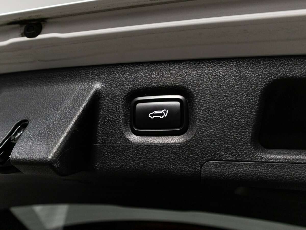 Hyundai Santa Fe 2019 года с пробегом. Фото: #15
