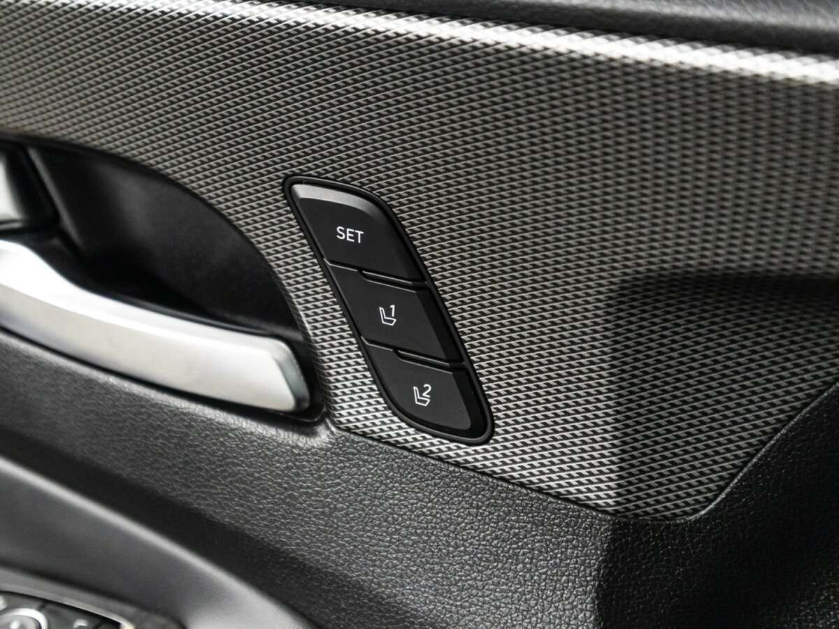 Hyundai Santa Fe 2019 года с пробегом. Фото: #19