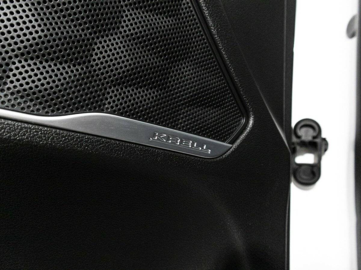 Hyundai Santa Fe 2019 года с пробегом. Фото: #20