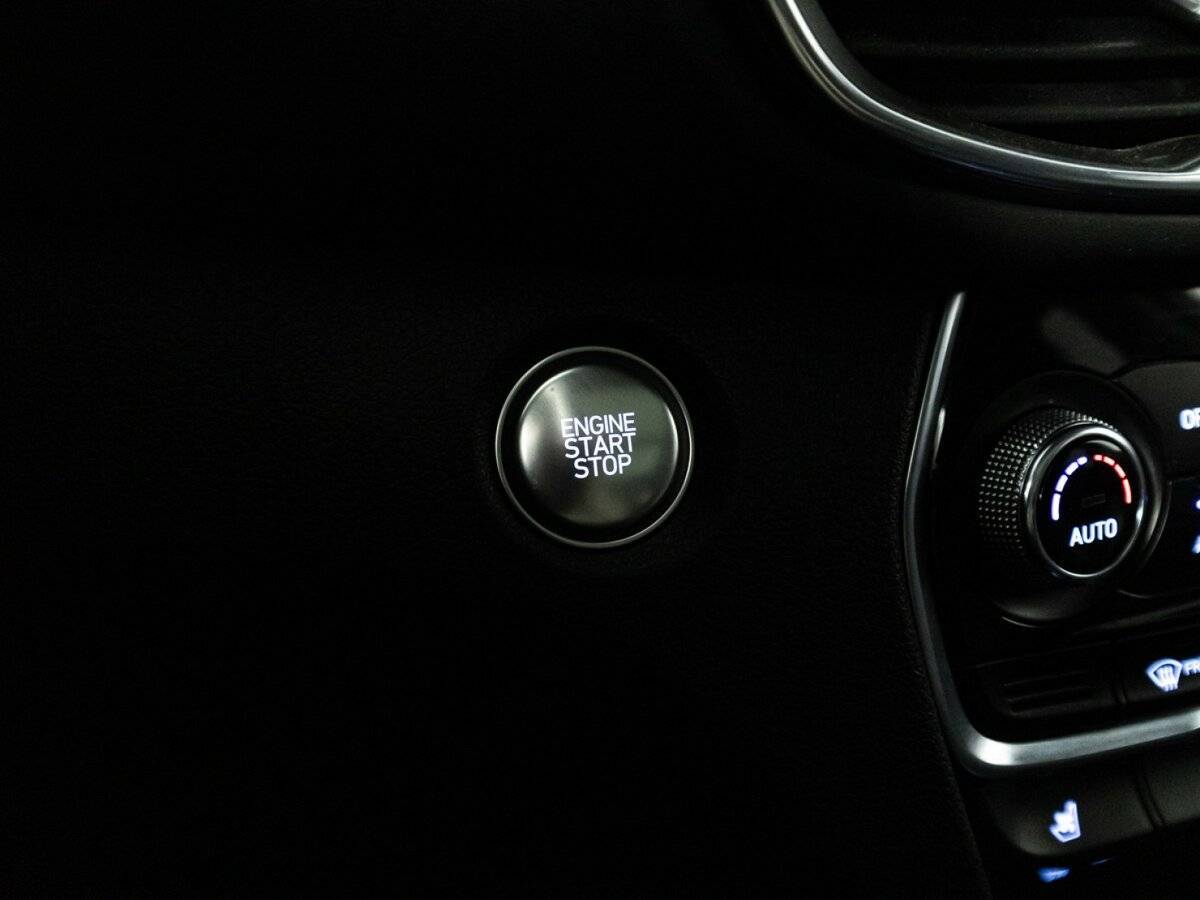 Hyundai Santa Fe 2019 года с пробегом. Фото: #26