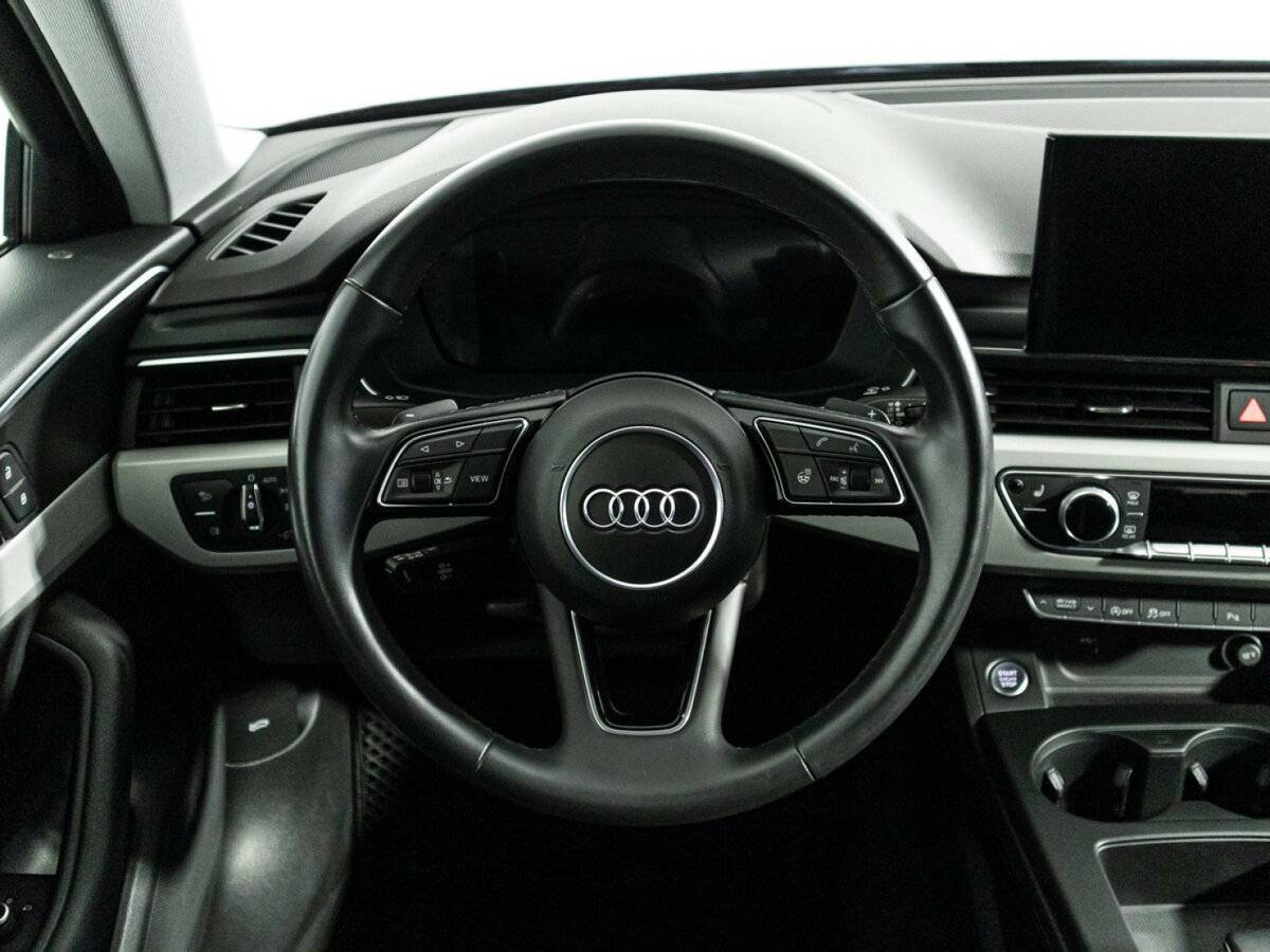 Audi A4 2020 года с пробегом. Фото: #19